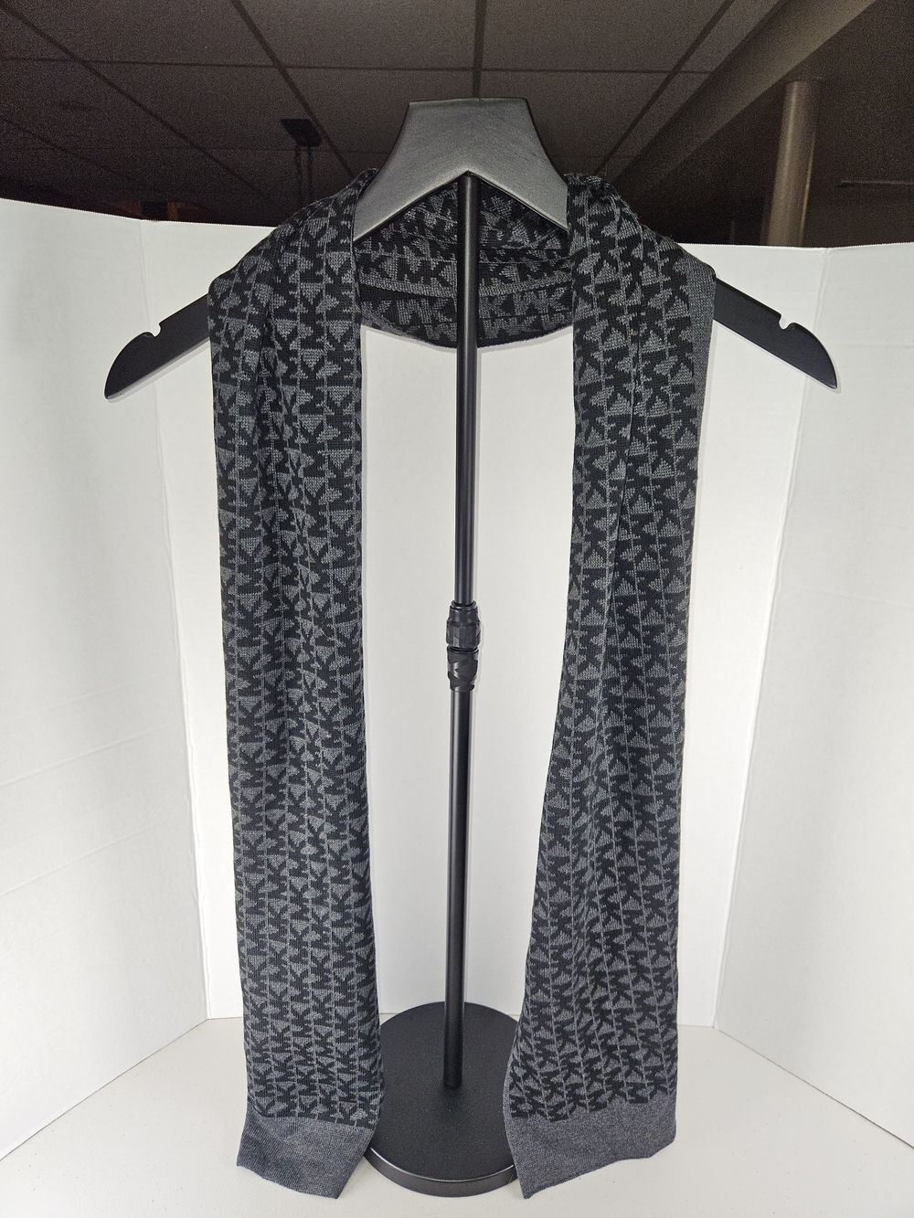 Michael Michael Kors Reversible Monogram Large Knit Scarf Size 66in x 10in